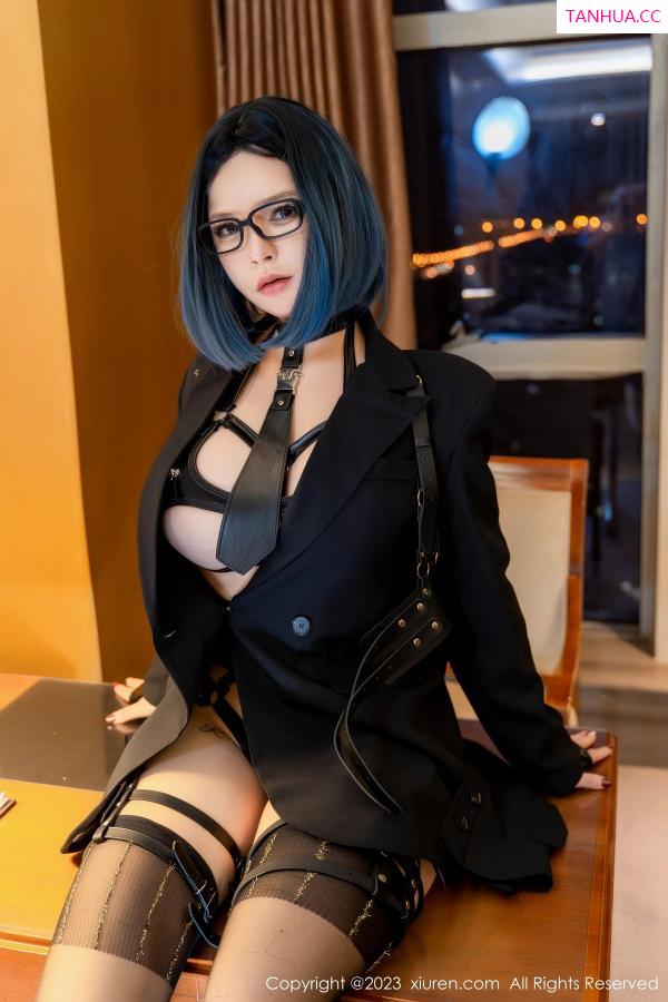 [XiuRen]高清写真图 2023.03.01 No.6340 伊丽莎有点白 情趣服饰